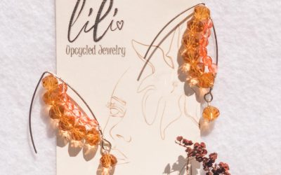 lili, a brand of upcycled jewelry that invents unique pieces reusing discarded jewelry materials