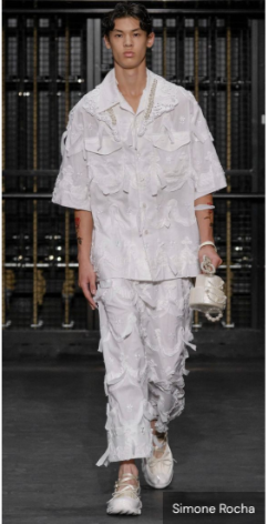 Simone Rocha unveiling #ModernRomantic sensibility at London Fashion Week.