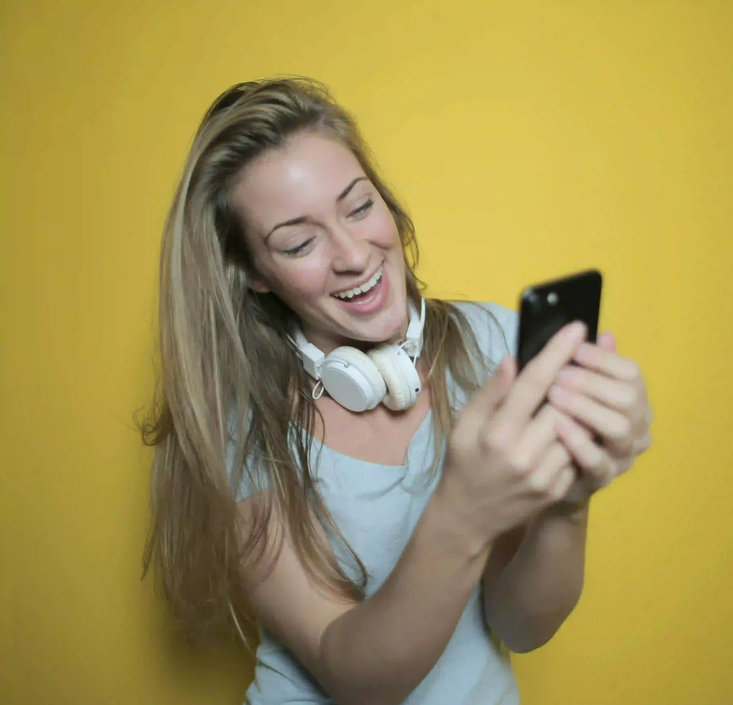 A lady interacting in social media