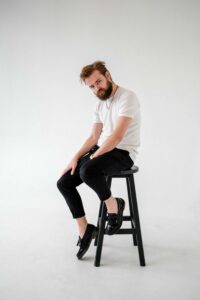 Smart casual mens outfit with well-fitted trousers shirt and leather shoes